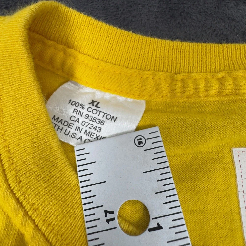 Ecko Unltd T-Shirt Mens XL Yellow Rhino Logo Graphic Streetwear Short Sleeve